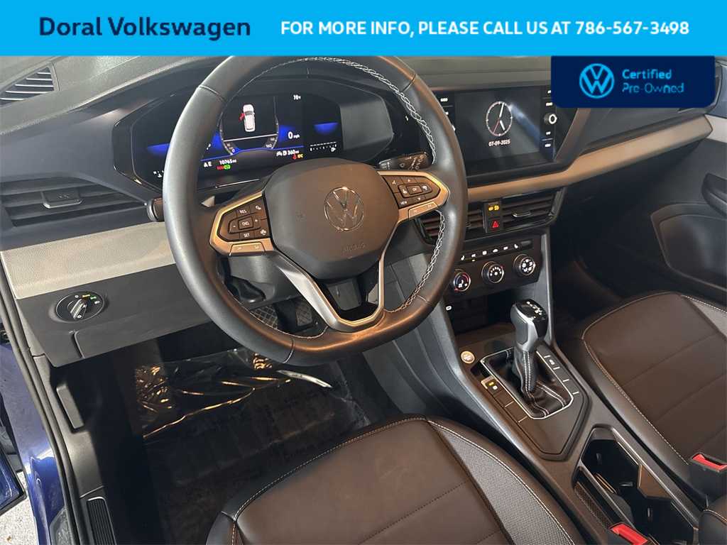Thumbnail: 2022 Volkswagen Taos - 12
