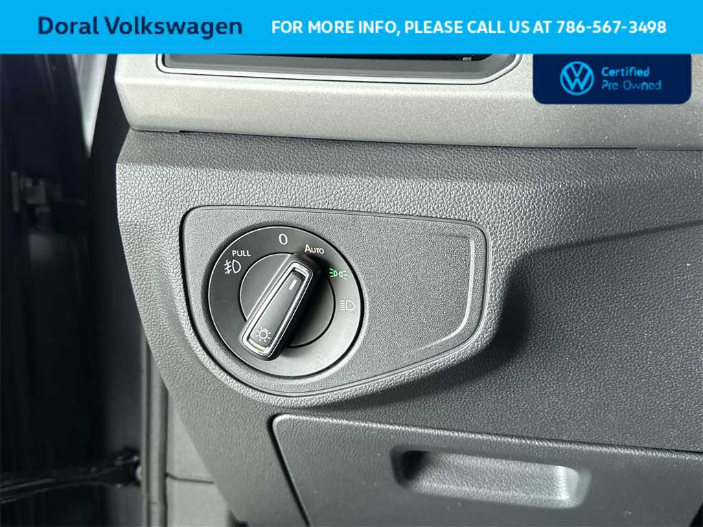 Thumbnail: 2019 Volkswagen Atlas - 17