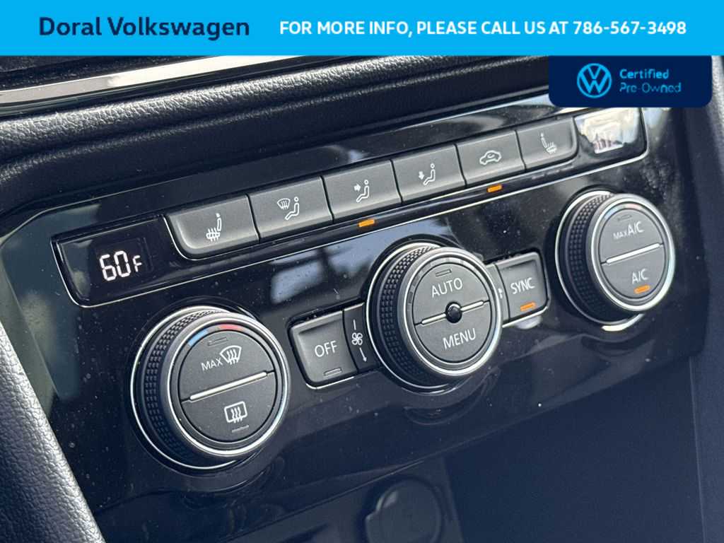 Thumbnail: 2023 Volkswagen Taos - 20