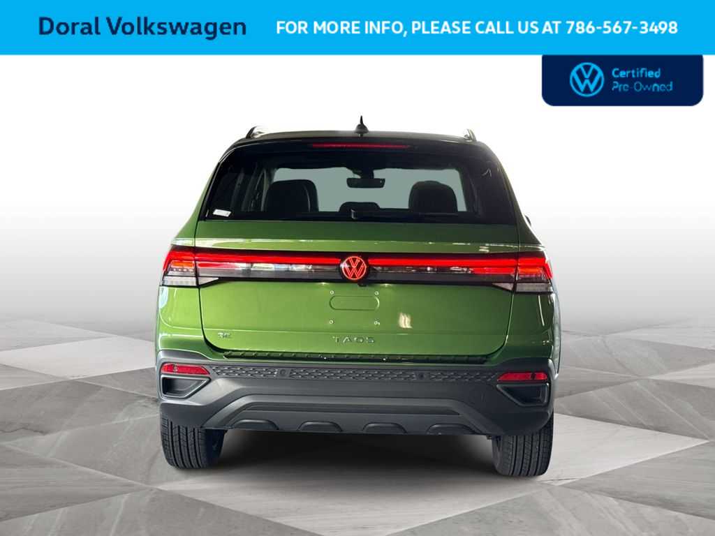 Thumbnail: 2025 Volkswagen Taos - 7