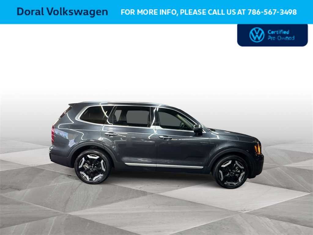 Thumbnail: 2024 Kia Telluride - 9