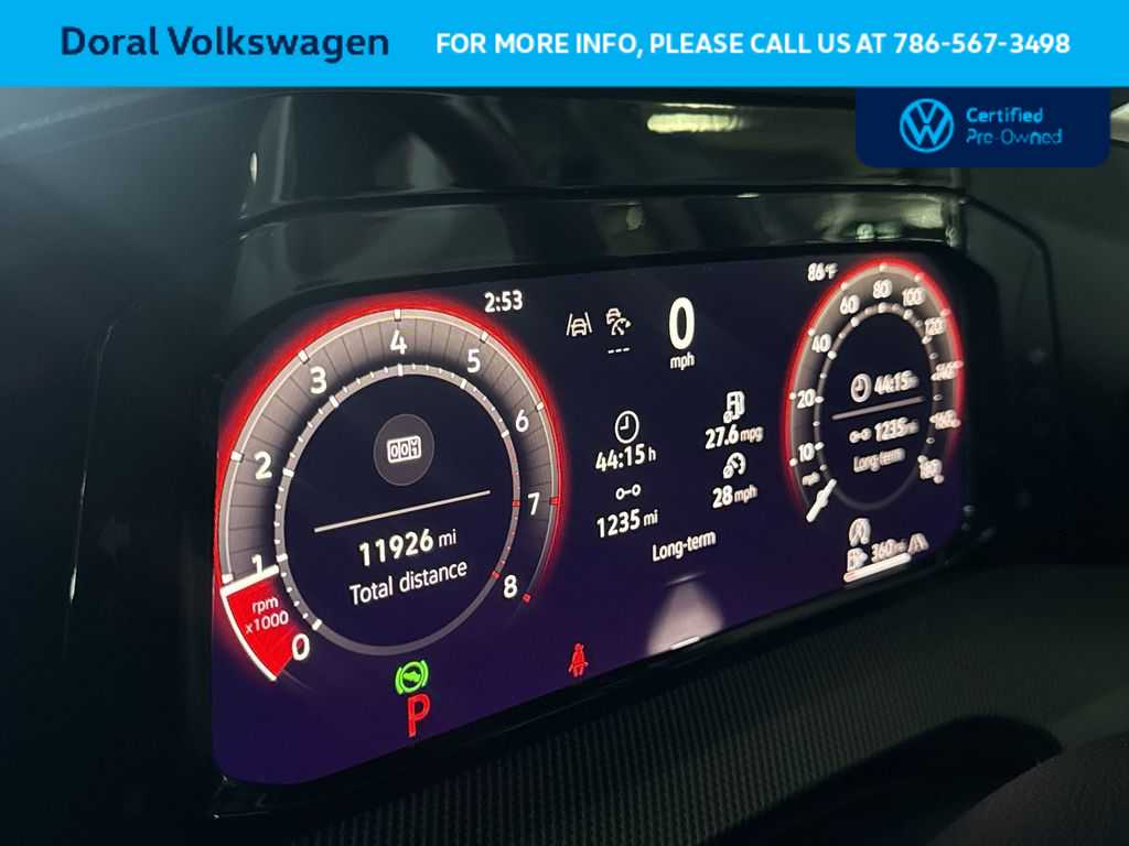 Thumbnail: 2025 Volkswagen Golf - 16