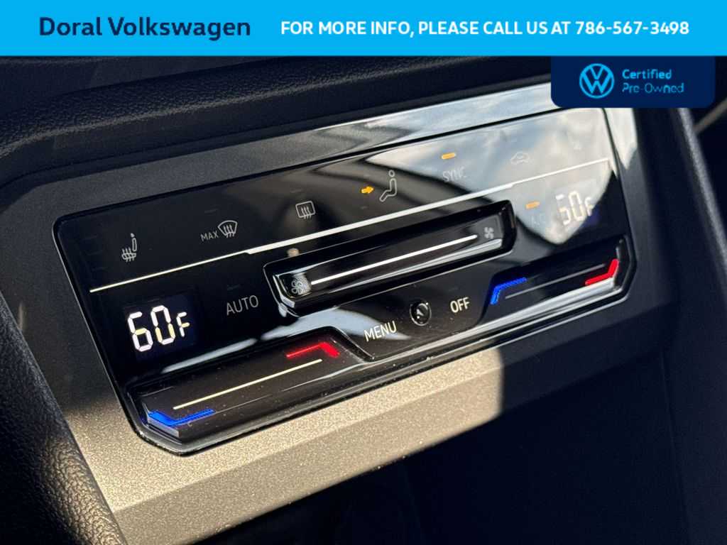 Thumbnail: 2023 Volkswagen Tiguan - 20