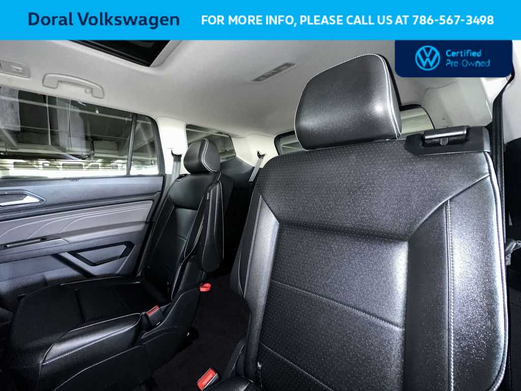 Thumbnail: 2023 Volkswagen Atlas - 22