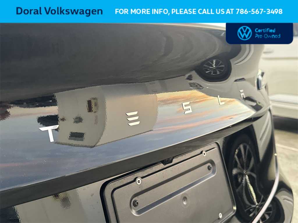 Thumbnail: 2025 Tesla Model 3 - 11