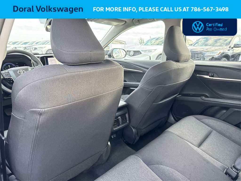 Thumbnail: 2025 Toyota Camry - 23