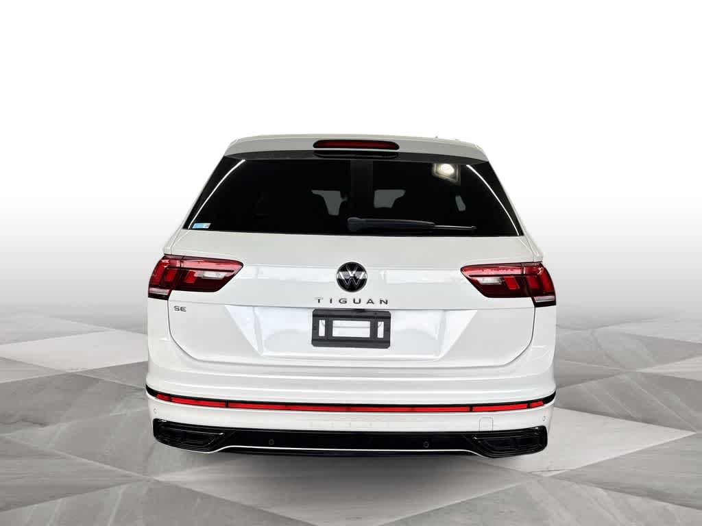 Thumbnail: 2023 Volkswagen Tiguan - 7
