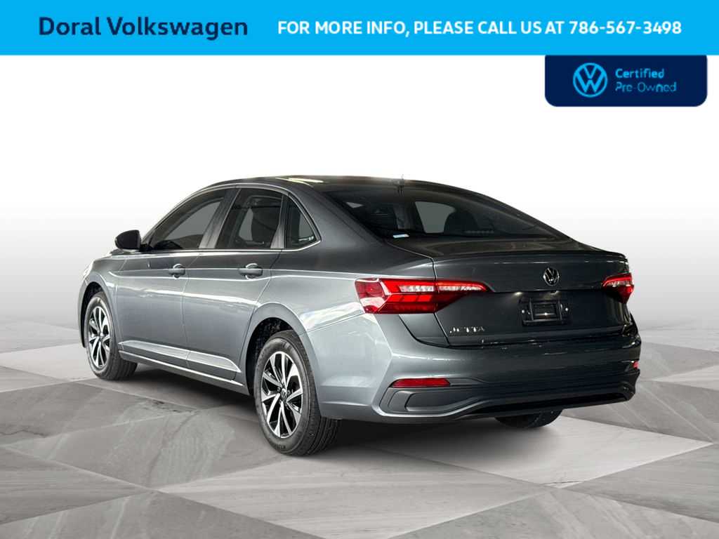 Thumbnail: 2024 Volkswagen Jetta - 6