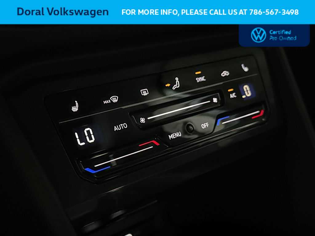 Thumbnail: 2024 Volkswagen Tiguan - 20
