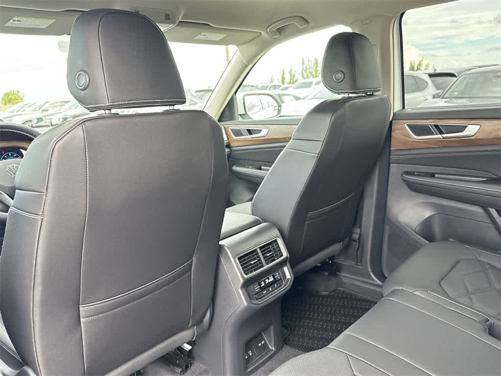 Thumbnail: 2026 Volkswagen Atlas - 23