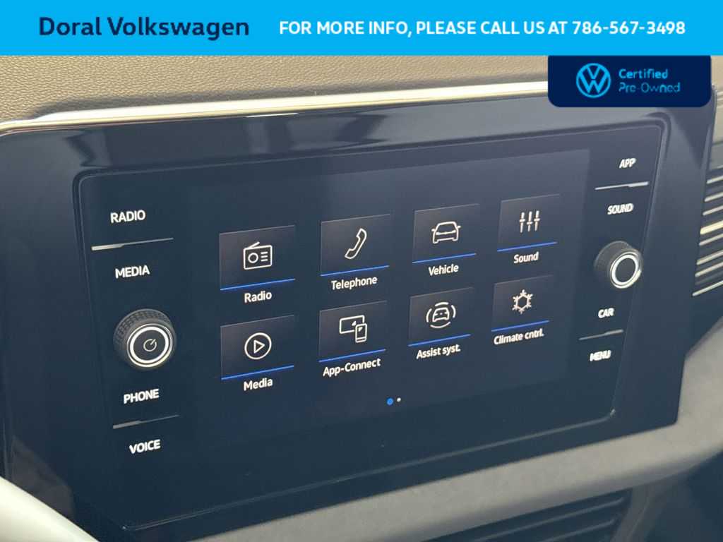 Thumbnail: 2025 Volkswagen Jetta - 18