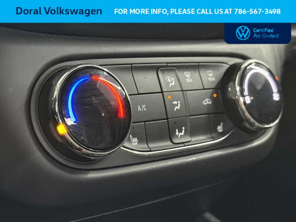 Thumbnail: 2023 Chevrolet TrailBlazer - 20
