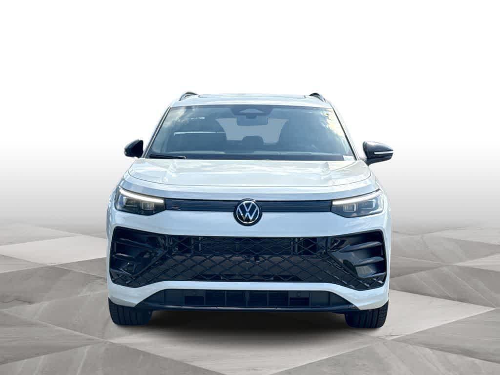 Thumbnail: 2026 Volkswagen Tiguan - 3