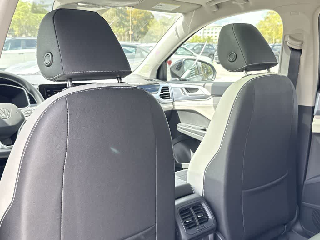 Thumbnail: 2026 Volkswagen Taos - 23