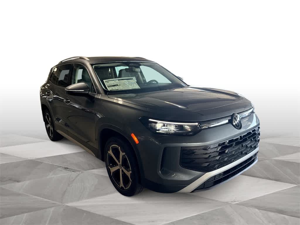 Thumbnail: 2025 Volkswagen Tiguan - 2