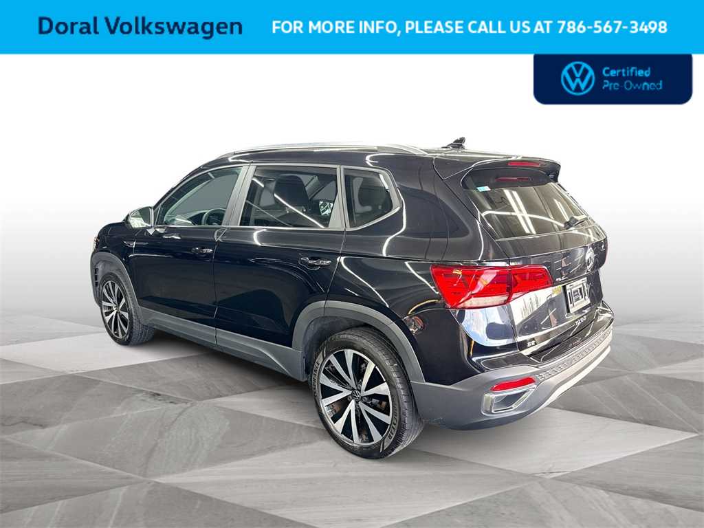 Thumbnail: 2023 Volkswagen Taos - 6