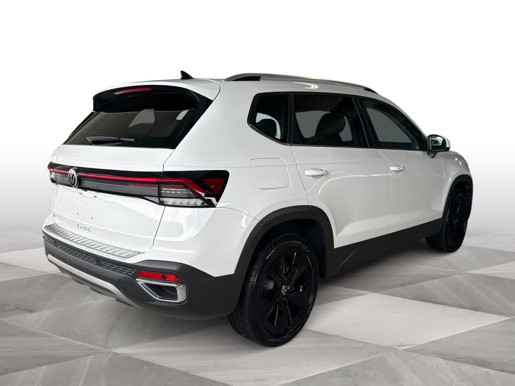 Thumbnail: 2025 Volkswagen Taos - 8
