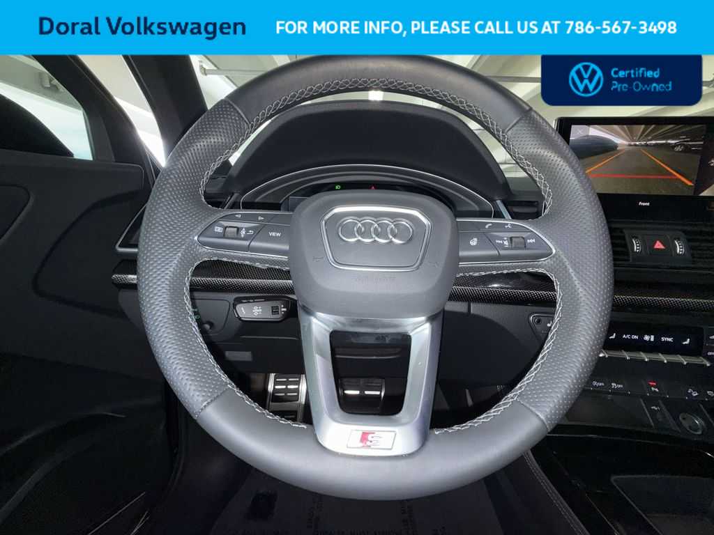Thumbnail: 2023 Audi SQ5 - 15