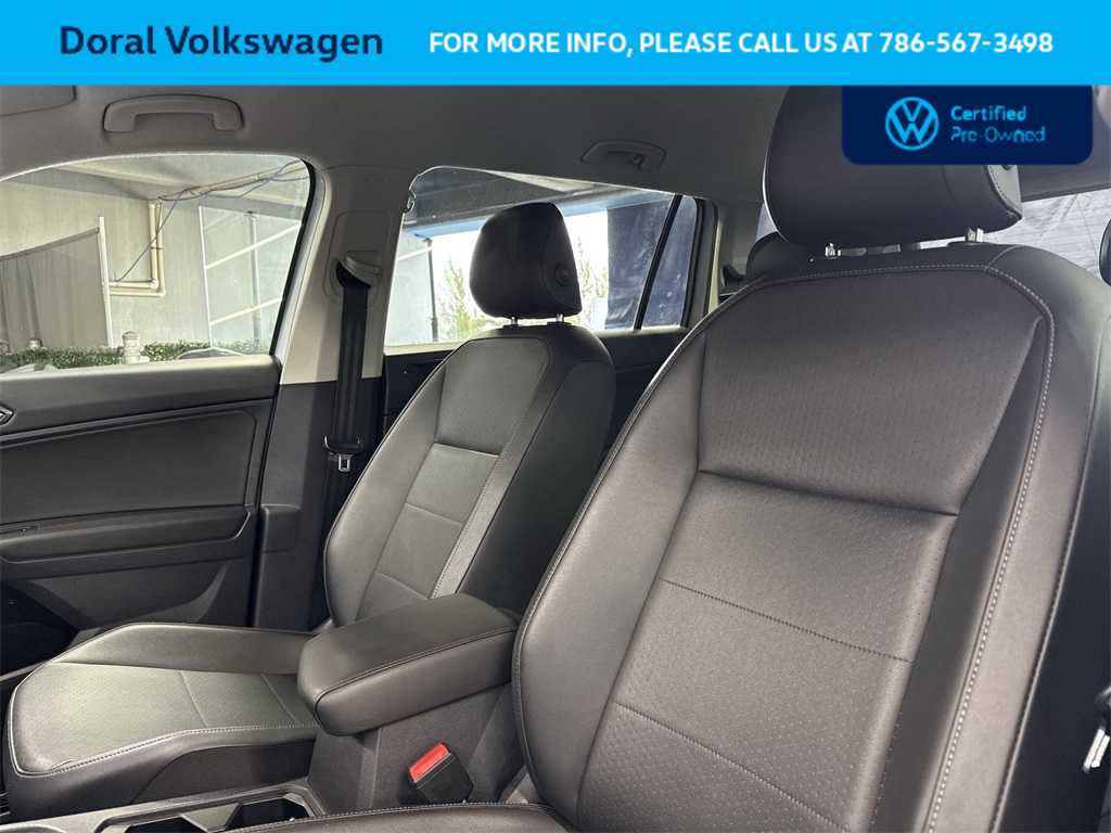 Thumbnail: 2018 Volkswagen Tiguan - 14