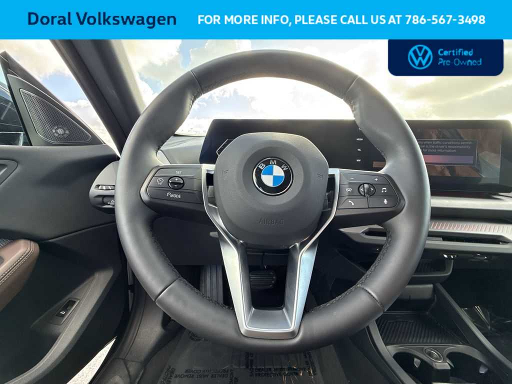 Thumbnail: 2025 BMW 2 Series - 15