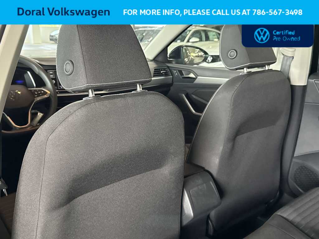 Thumbnail: 2023 Volkswagen Jetta - 23