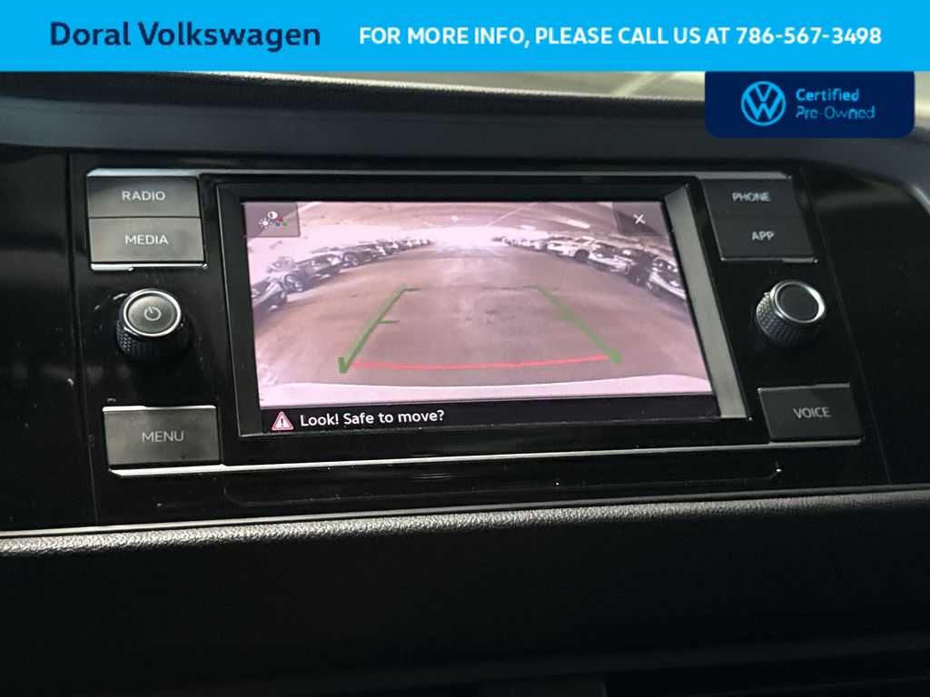 Thumbnail: 2024 Volkswagen Jetta - 19