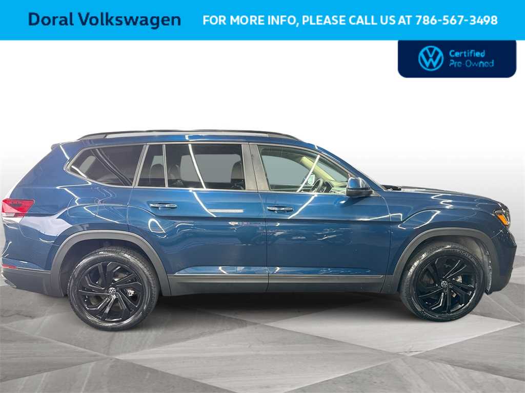 Thumbnail: 2022 Volkswagen Atlas - 9