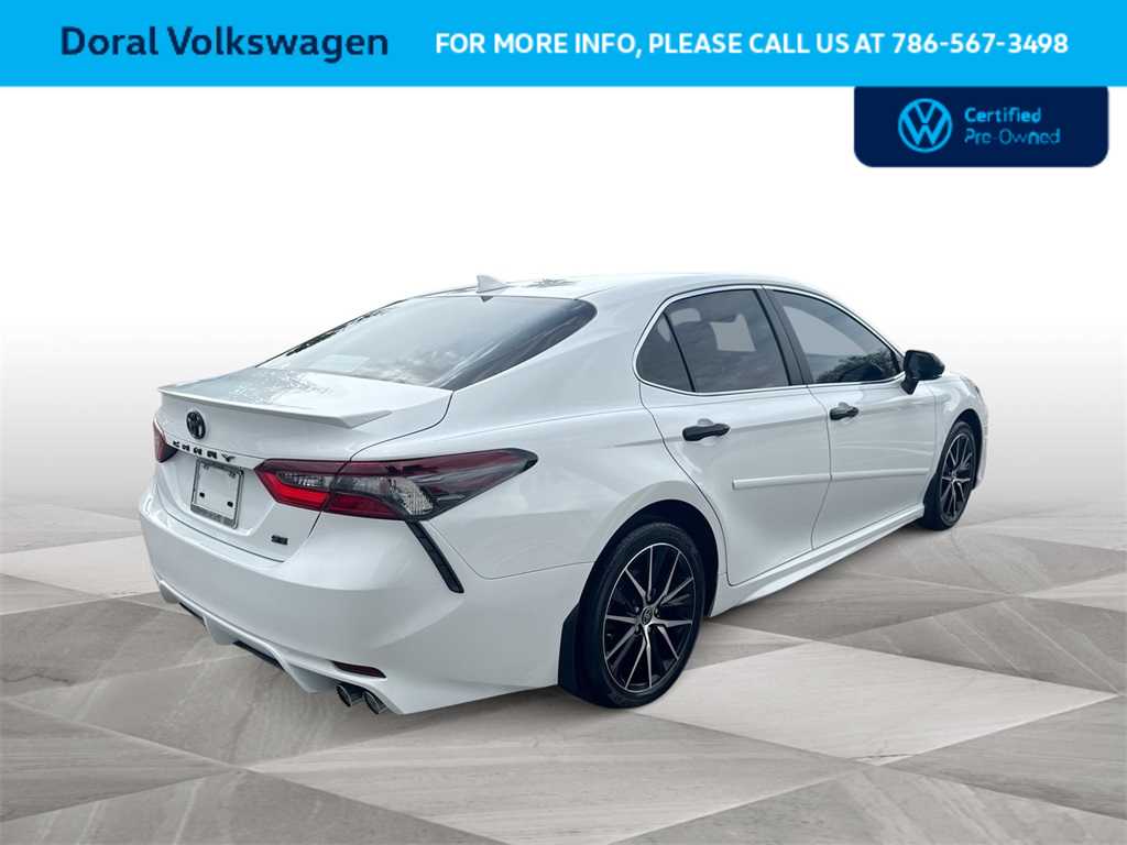 2023 Toyota Camry SE 8