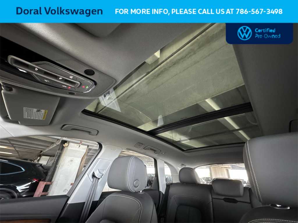 Thumbnail: 2023 Audi Q5 - 17