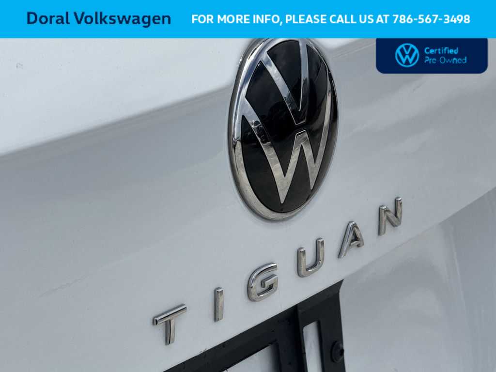 Thumbnail: 2024 Volkswagen Tiguan - 10