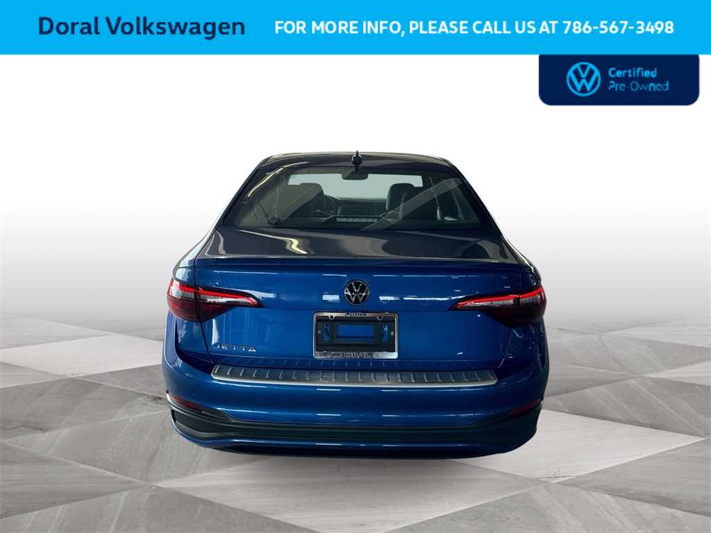 Thumbnail: 2024 Volkswagen Jetta - 7