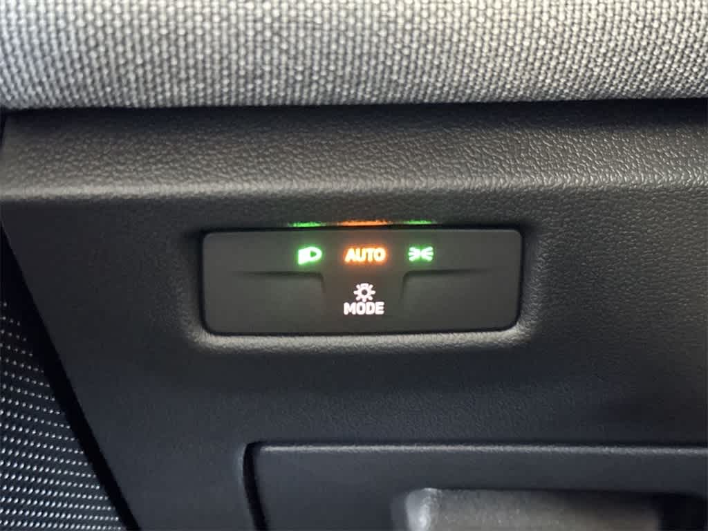 Thumbnail: 2026 Volkswagen Tiguan - 17