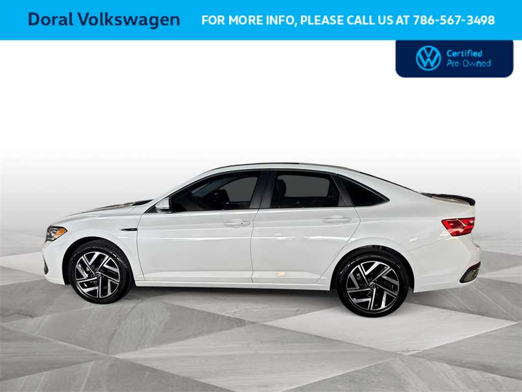 Thumbnail: 2024 Volkswagen Jetta - 5