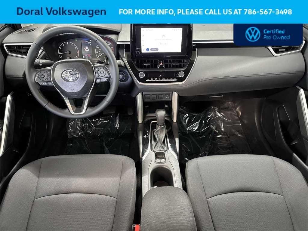 Thumbnail: 2025 Toyota Corolla Cross - 24