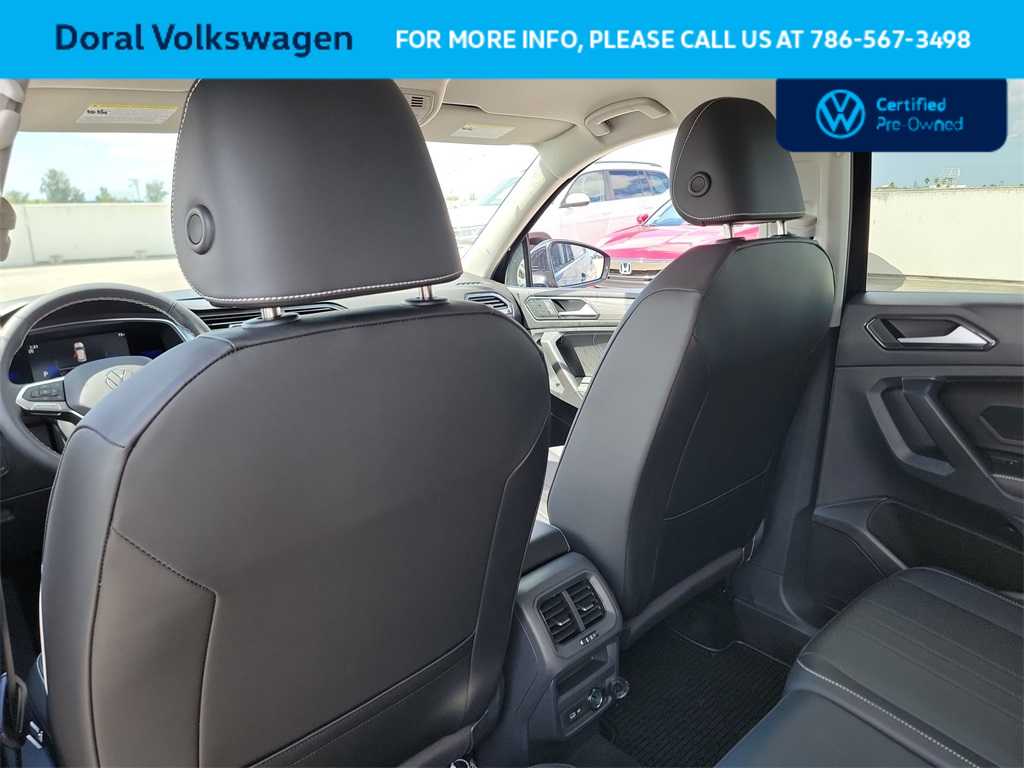 2023 Volkswagen Tiguan SE 27