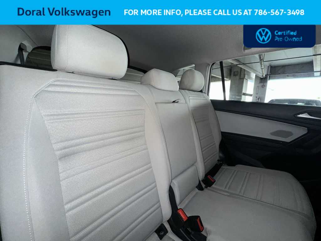 Thumbnail: 2023 Volkswagen Tiguan - 26