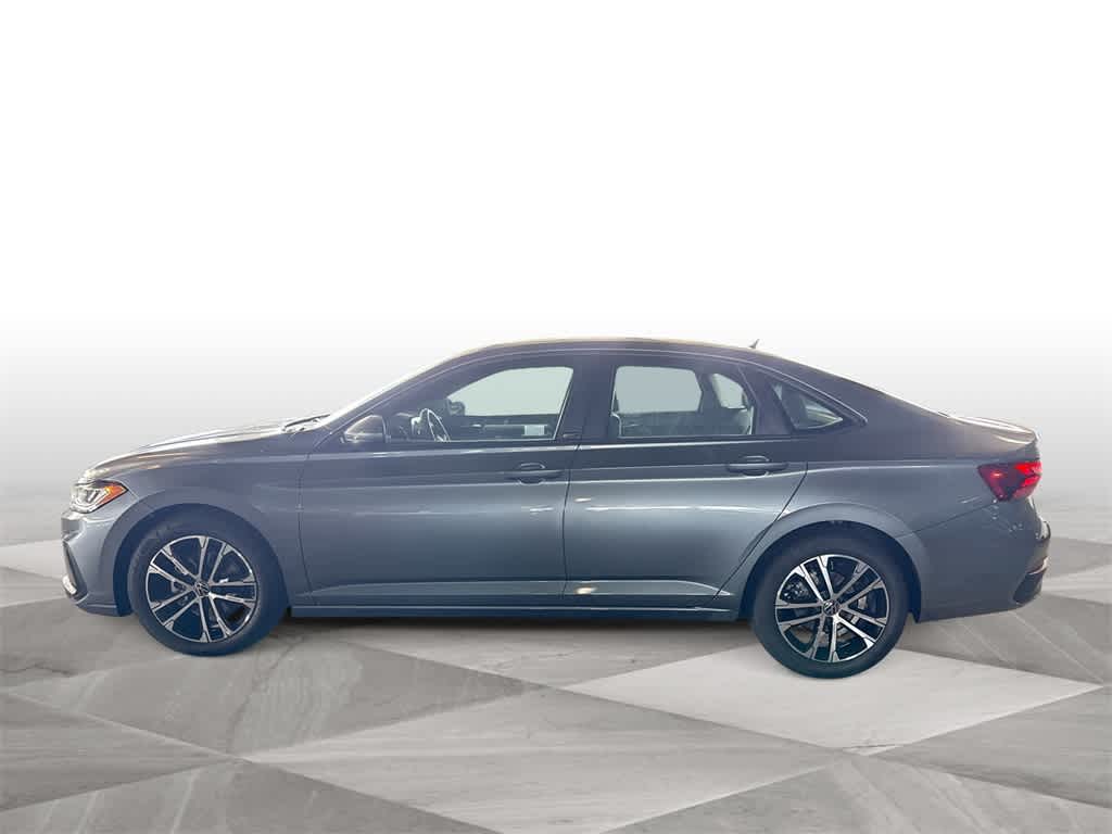 Thumbnail: 2026 Volkswagen Jetta - 5