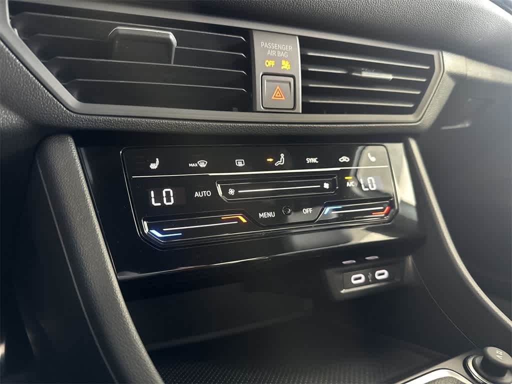 Thumbnail: 2026 Volkswagen Jetta - 20