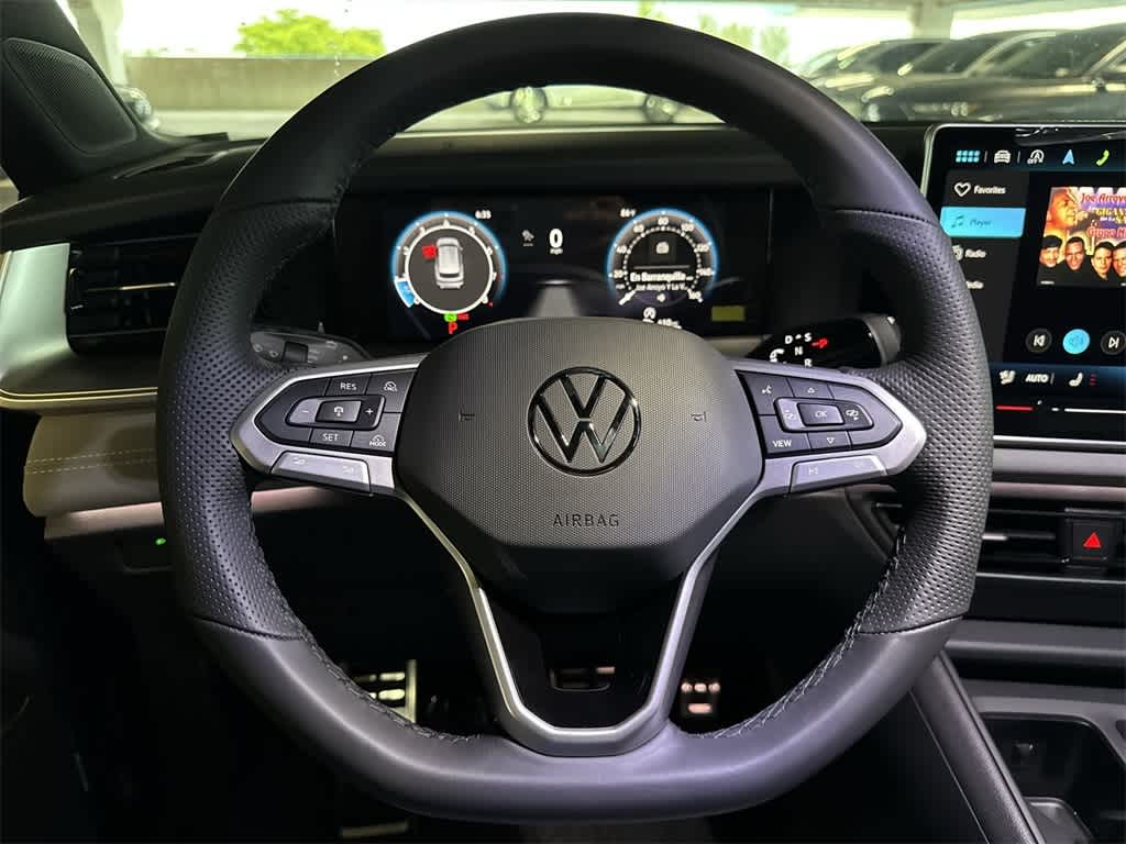 Thumbnail: 2025 Volkswagen Tiguan - 15