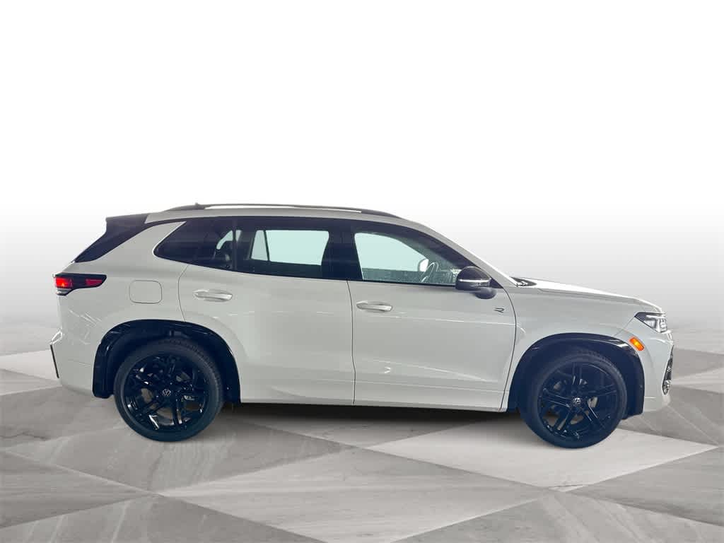 Thumbnail: 2026 Volkswagen Tiguan - 9