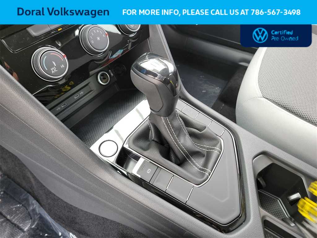 Thumbnail: 2023 Volkswagen Taos - 22