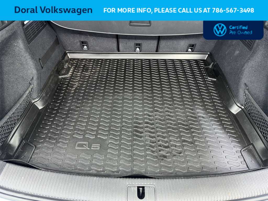 Thumbnail: 2023 Audi Q5 - 25