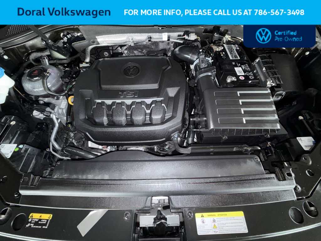 Thumbnail: 2023 Volkswagen Tiguan - 12