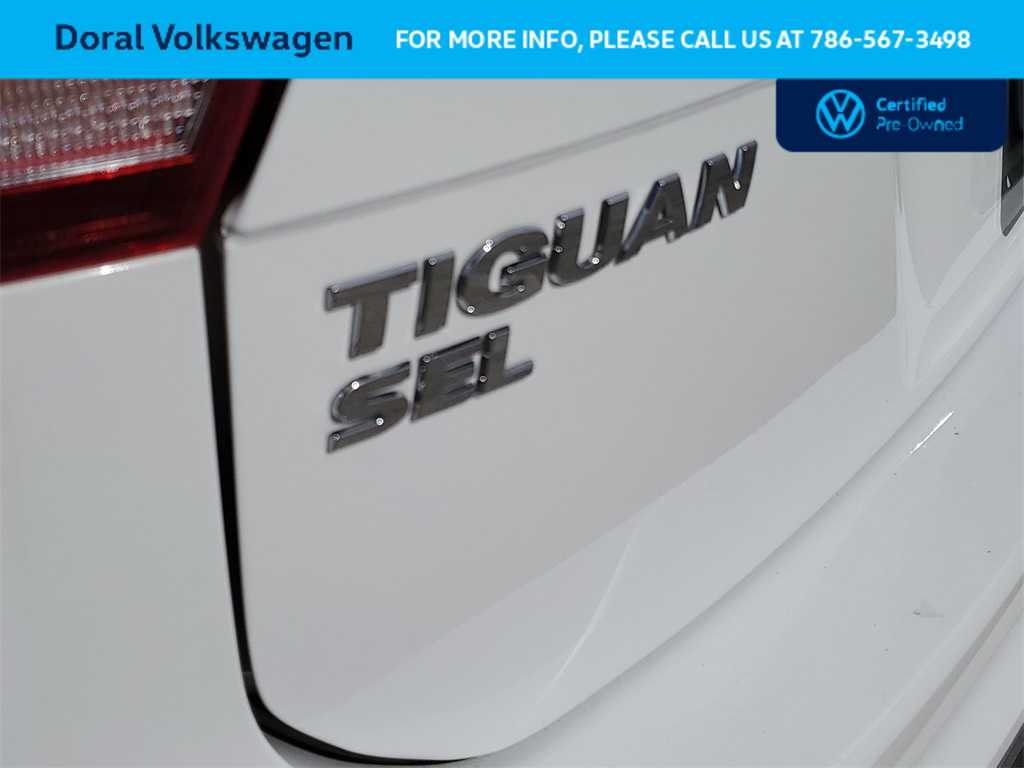 Thumbnail: 2021 Volkswagen Tiguan - 14