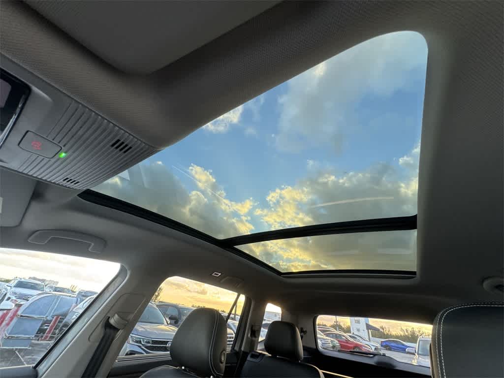 Thumbnail: 2026 Volkswagen Atlas - 17