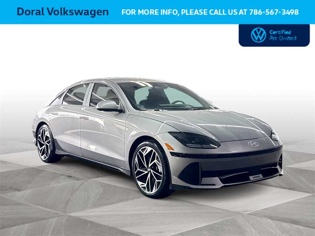 Thumbnail: 2023 Hyundai Ioniq 6 - 2