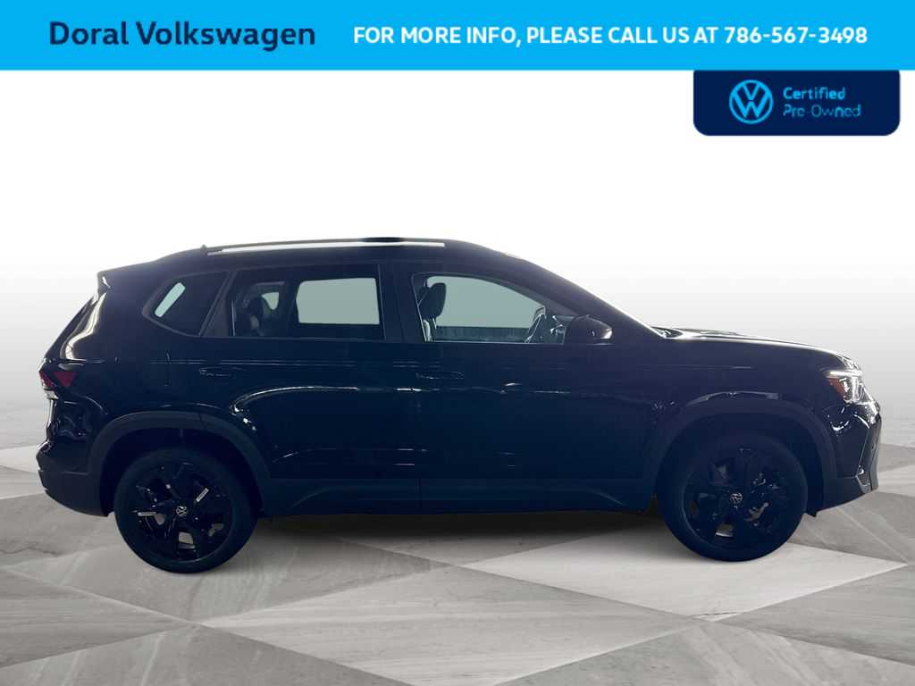 Thumbnail: 2025 Volkswagen Taos - 9