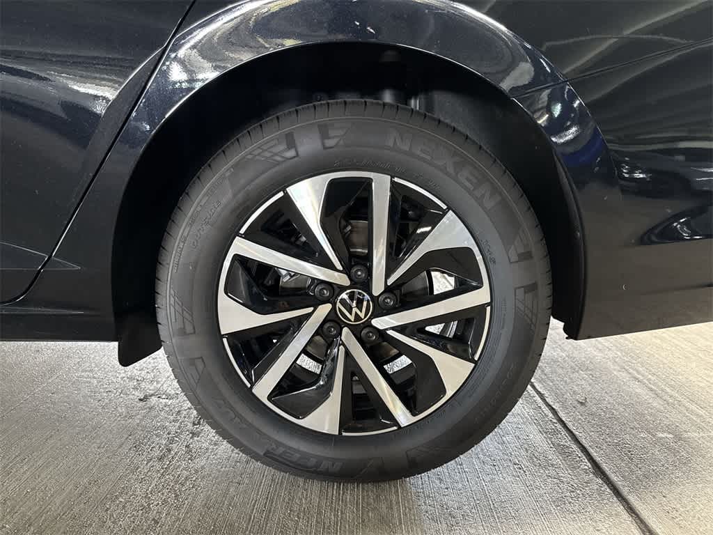 Thumbnail: 2026 Volkswagen Jetta - 10