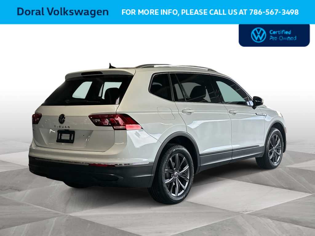 Thumbnail: 2023 Volkswagen Tiguan - 8