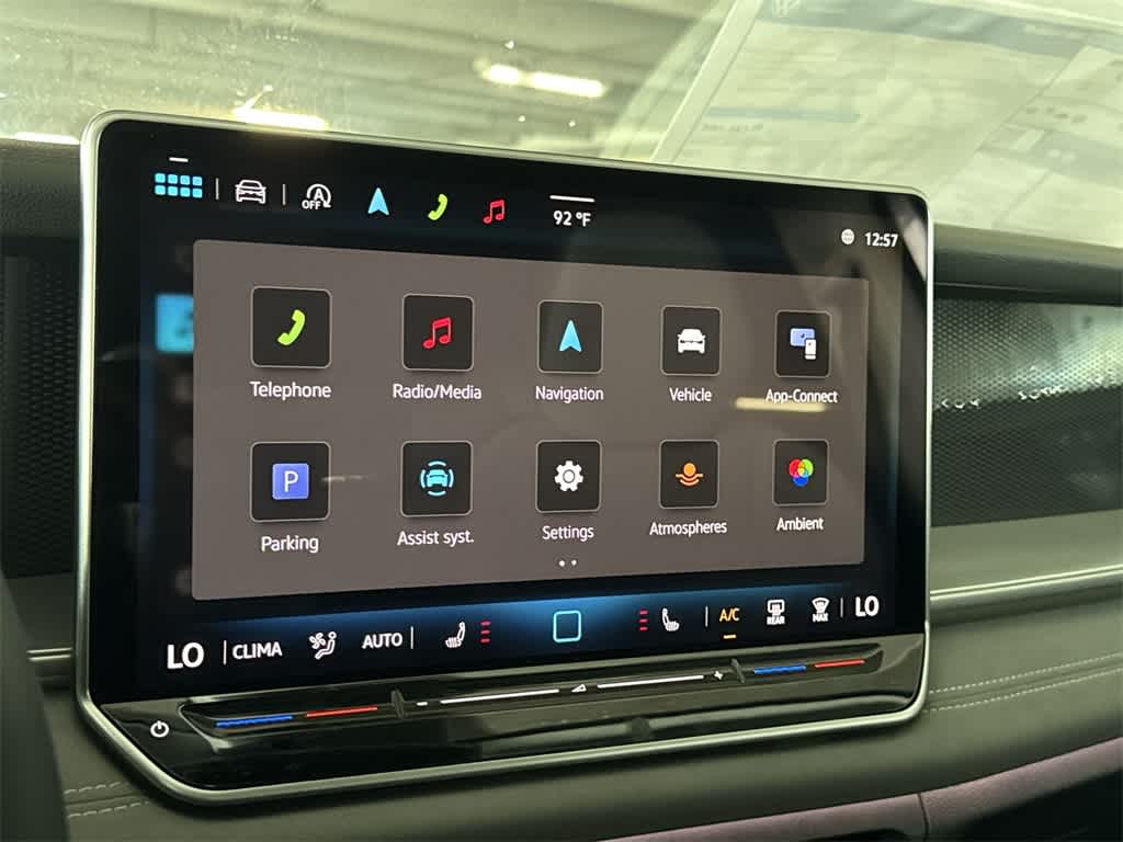 Thumbnail: 2025 Volkswagen Tiguan - 18
